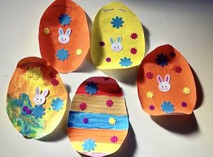 peindre des œufs de Pâques