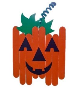 Fabriquer une citrouille d'Halloween avec des bâtonnets en bois