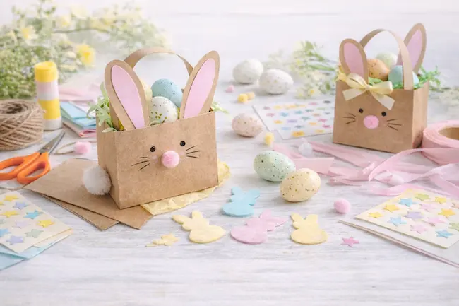 Fabriquer un panier de Pâques : DIY facile pour la chasse aux œufs